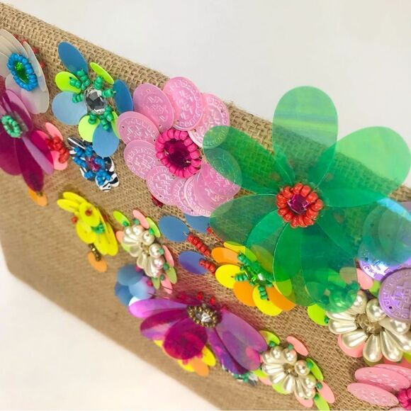 Boutique Multicolor 3D Spring Floral Embellished Burlap Clutch Purse - Picture 9 of 16